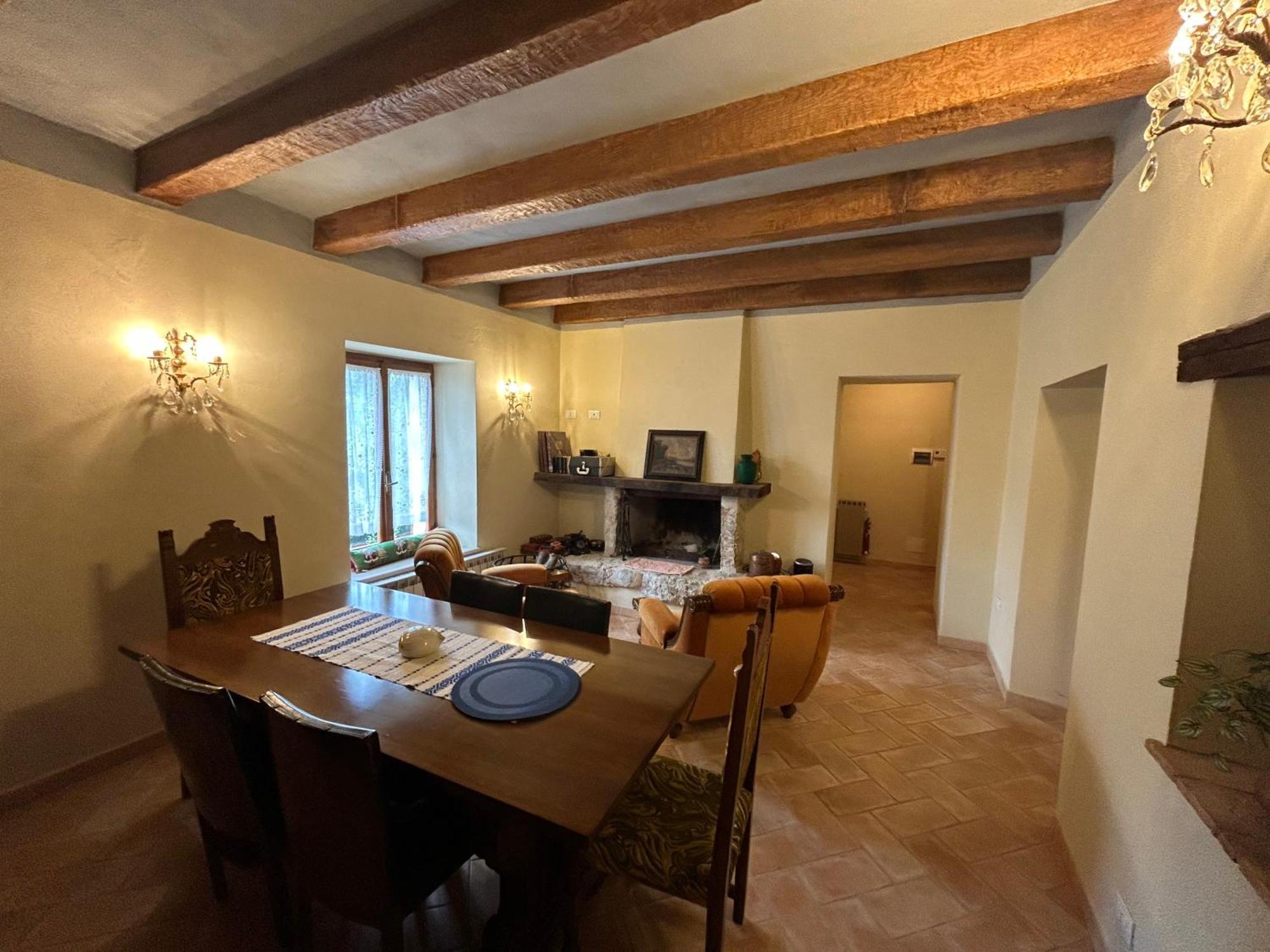 Appartamento Storico A Valle San Martino Di Сполето Экстерьер фото