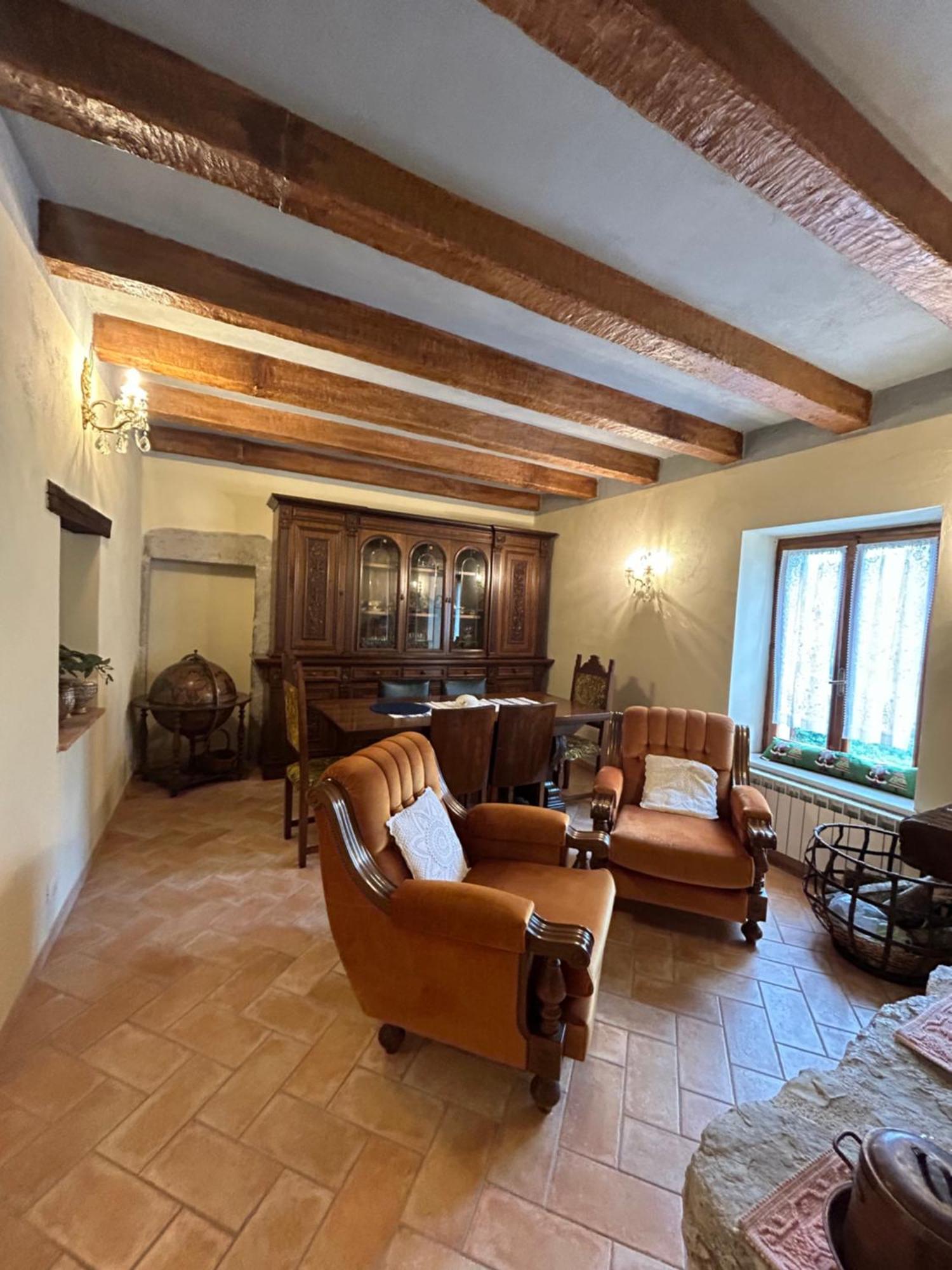 Appartamento Storico A Valle San Martino Di Сполето Экстерьер фото